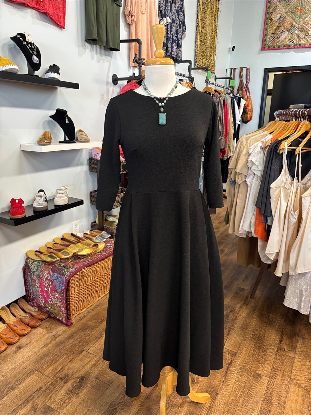 Elegant Black Midi Dress